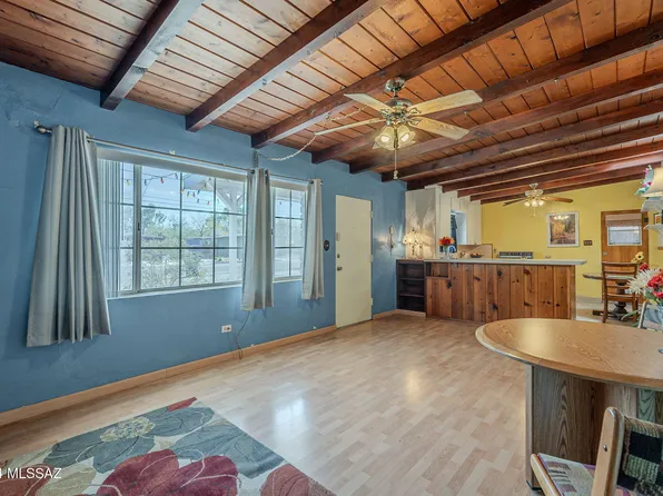 2009 N Rosemont Blvd, Tucson, AZ 85712