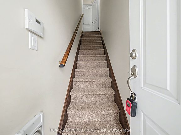 3rd image of 2964 Islington Ave #2