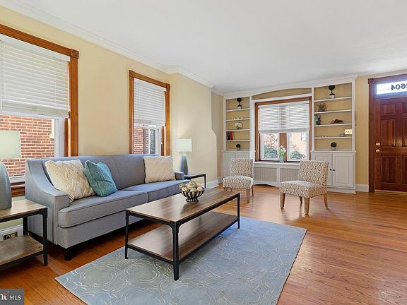 3rd image of 1604 Riverview Ave