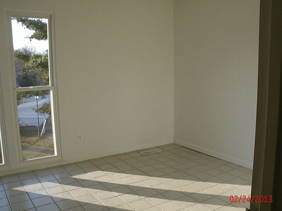 5th image of 7294 Larrup Ct