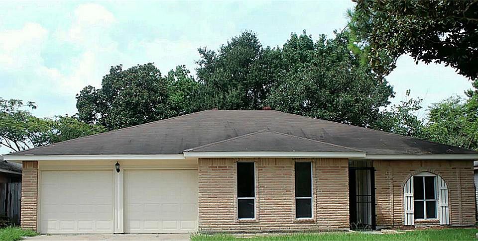 1st image of 251 La Fonda Dr