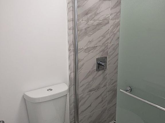 5th image of 8425 NW 8th St APT 104