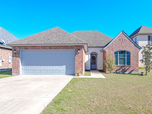 2nd image of 103 Iron Wood Way