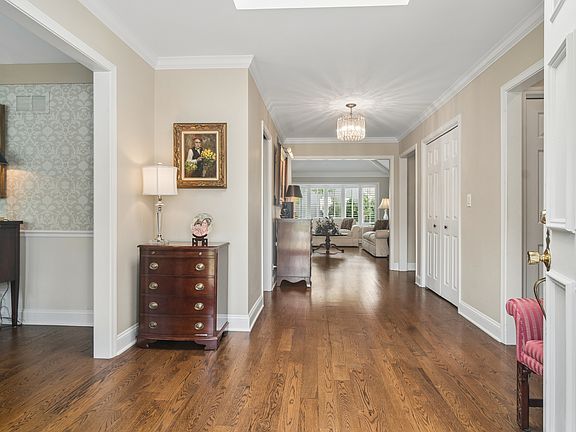 3rd image of 55 Brodick Ln