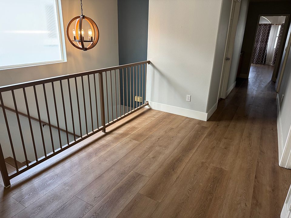 1st image of 506 S Maria Ave