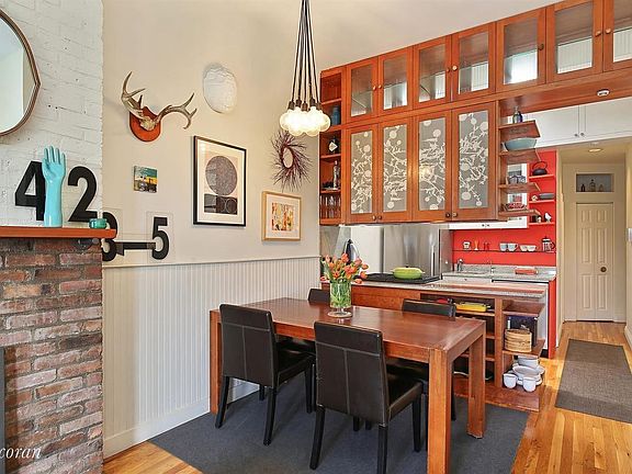 2nd image of 221 5th Ave APT 5B