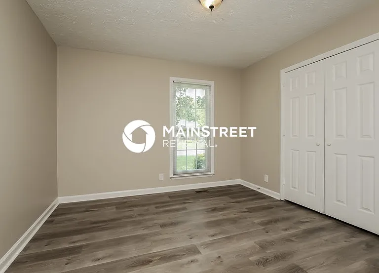 2319 Centertree Dr — Photo 11