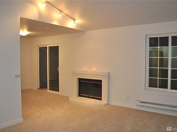 4th image of 26005 106th Pl SE APT A205