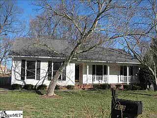 1st image of 403 Belcross Dr