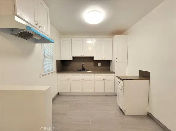 1316 W Anaheim St, Harbor City, CA 90710