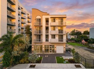 650 SW 1st St #305, Miami, FL 33130