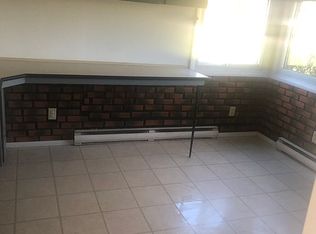 728 Johnson Plank Rd, Cortland, OH 44481