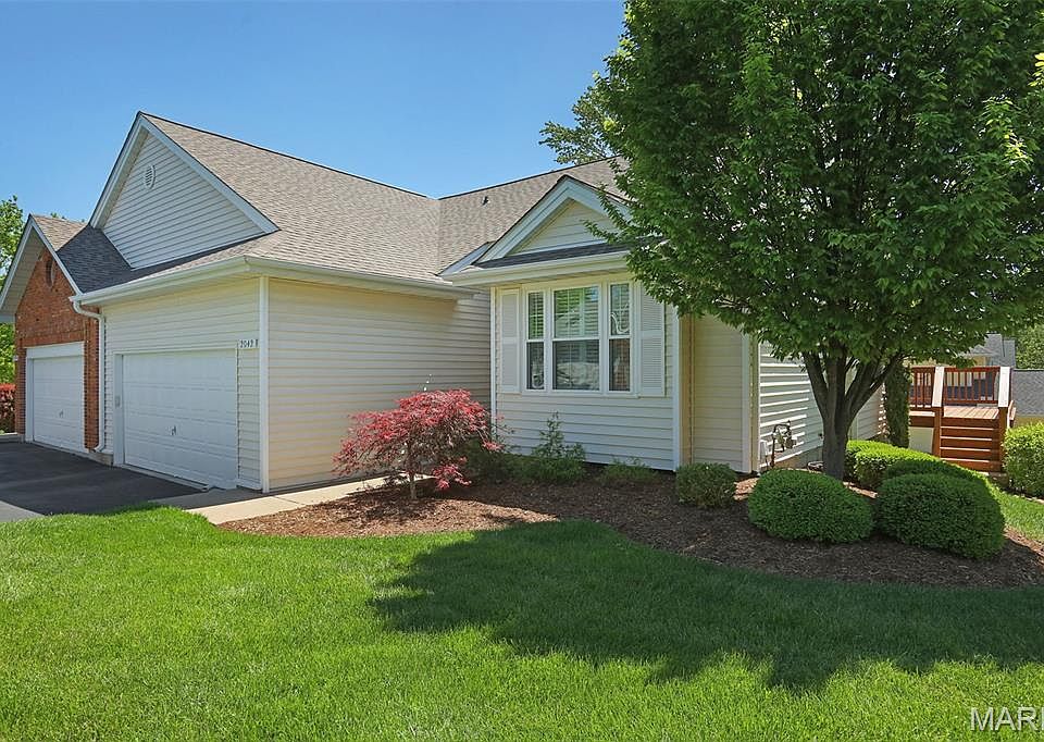 1st image of 2042 King Arthur Ct