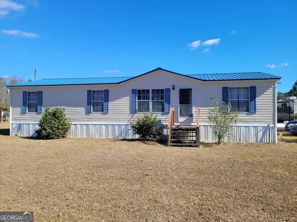 159 Kingfish Loop, Alma, GA 31510