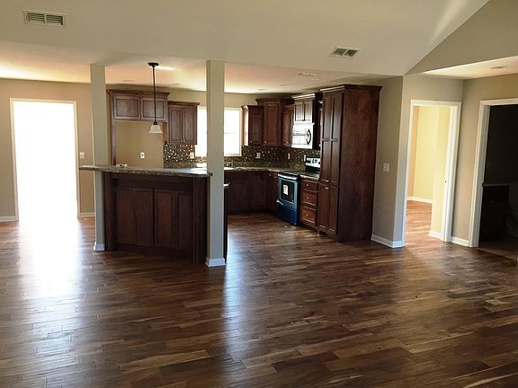 2nd image of 245 Williamsburg Cir Lot 84