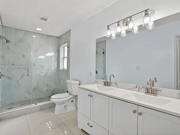 14330 SW 152nd Pl — Photo 15