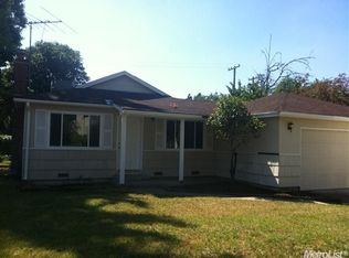 5001 Robander St, Carmichael, CA 95608