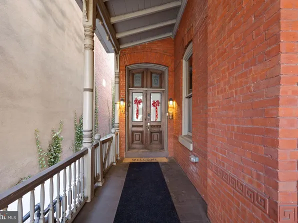 171 N Hanover St, Pottstown, PA 19464