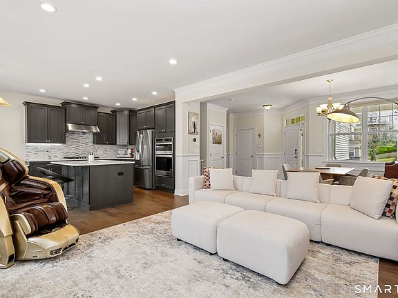 4th image of 131 Winding Ridge Way #131