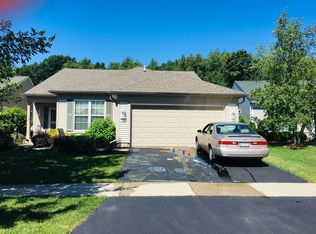 11883 Ludbury Rdg, Huntley, IL 60142