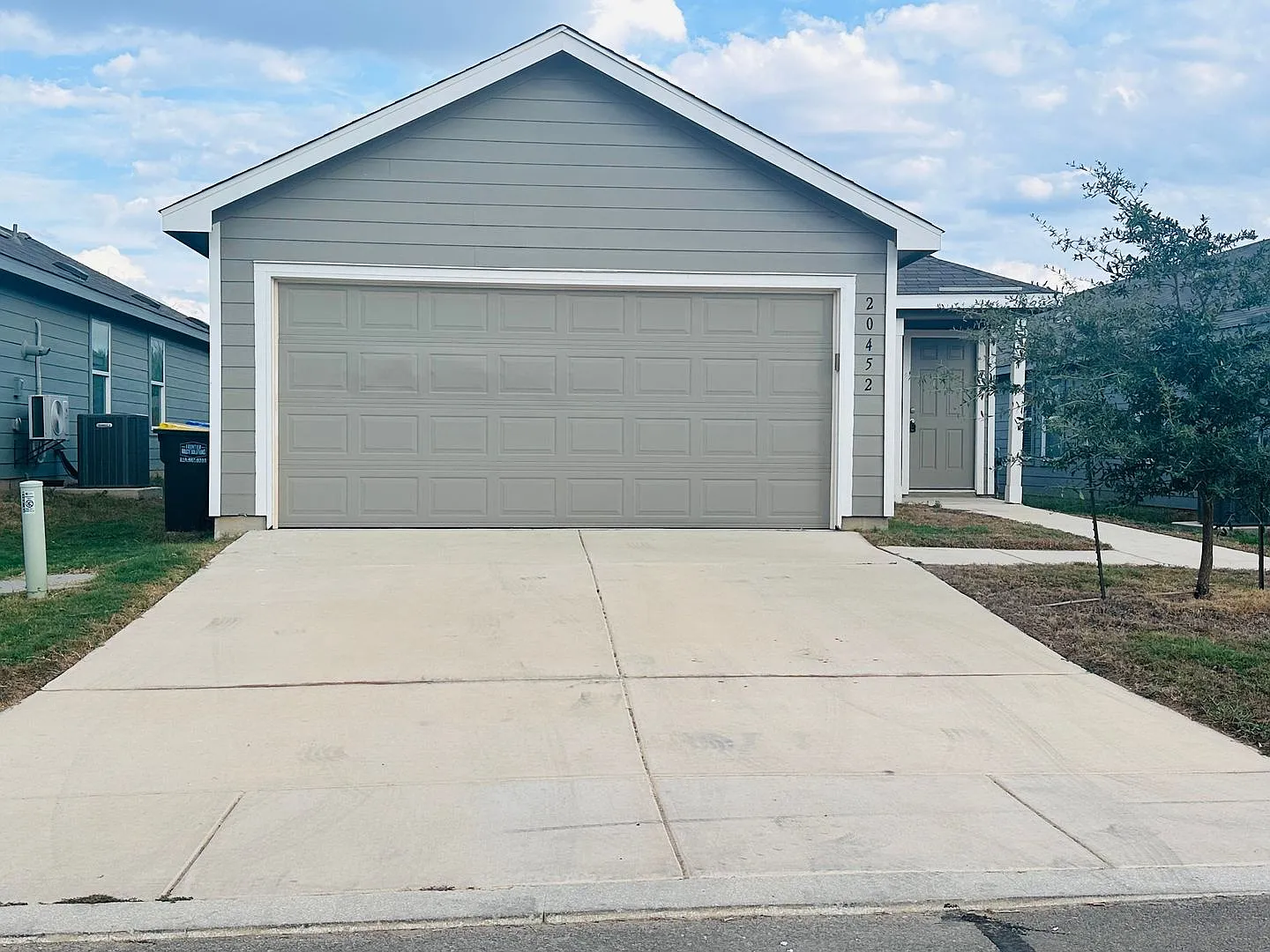 Charming 3-Bedroom Home in Ruby Crossing — Photo 1