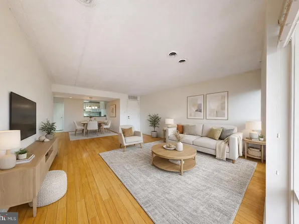 2629 Fort Farnsworth Rd #276, Alexandria, VA 22303