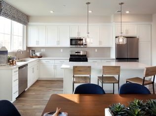 113 Colorado, Pomona, CA