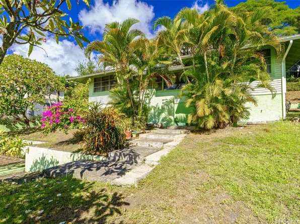 1230 Luna Pl, Honolulu, HI 96822