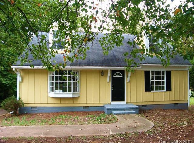 1st image of 707 King Arthur Dr