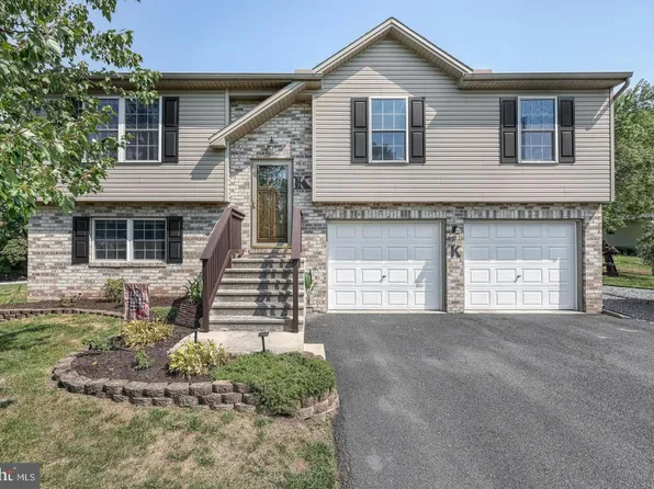 37 Pleasanton Dr, East Berlin, PA 17316