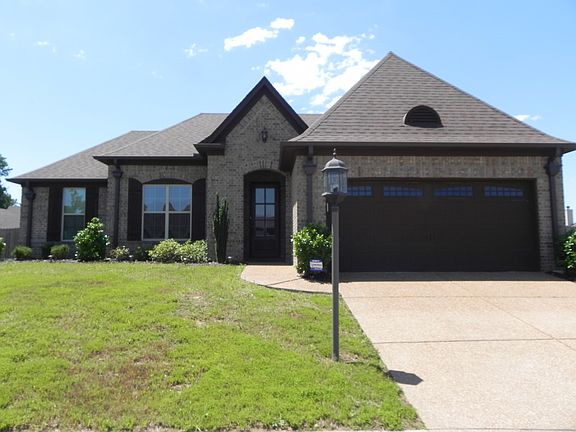 4th image of 9285 Crimson Mill Dr