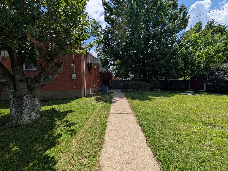 walkway from Sunset parking