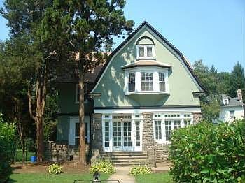 1st image of 6680 Lincoln Dr