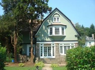 6680 Lincoln Dr, Philadelphia, PA 19119