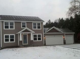 2788 Spring Green Dr #24, Fruitport, MI 49415