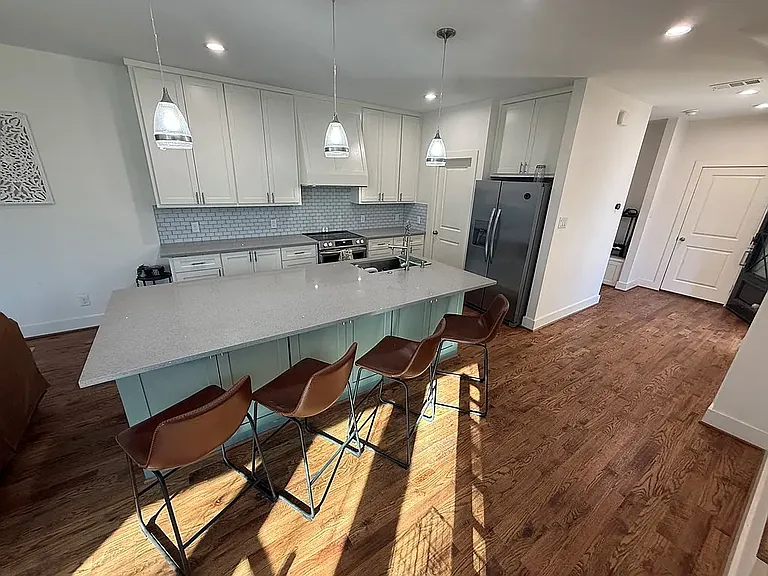 170 Sierra Madre St — Photo 7