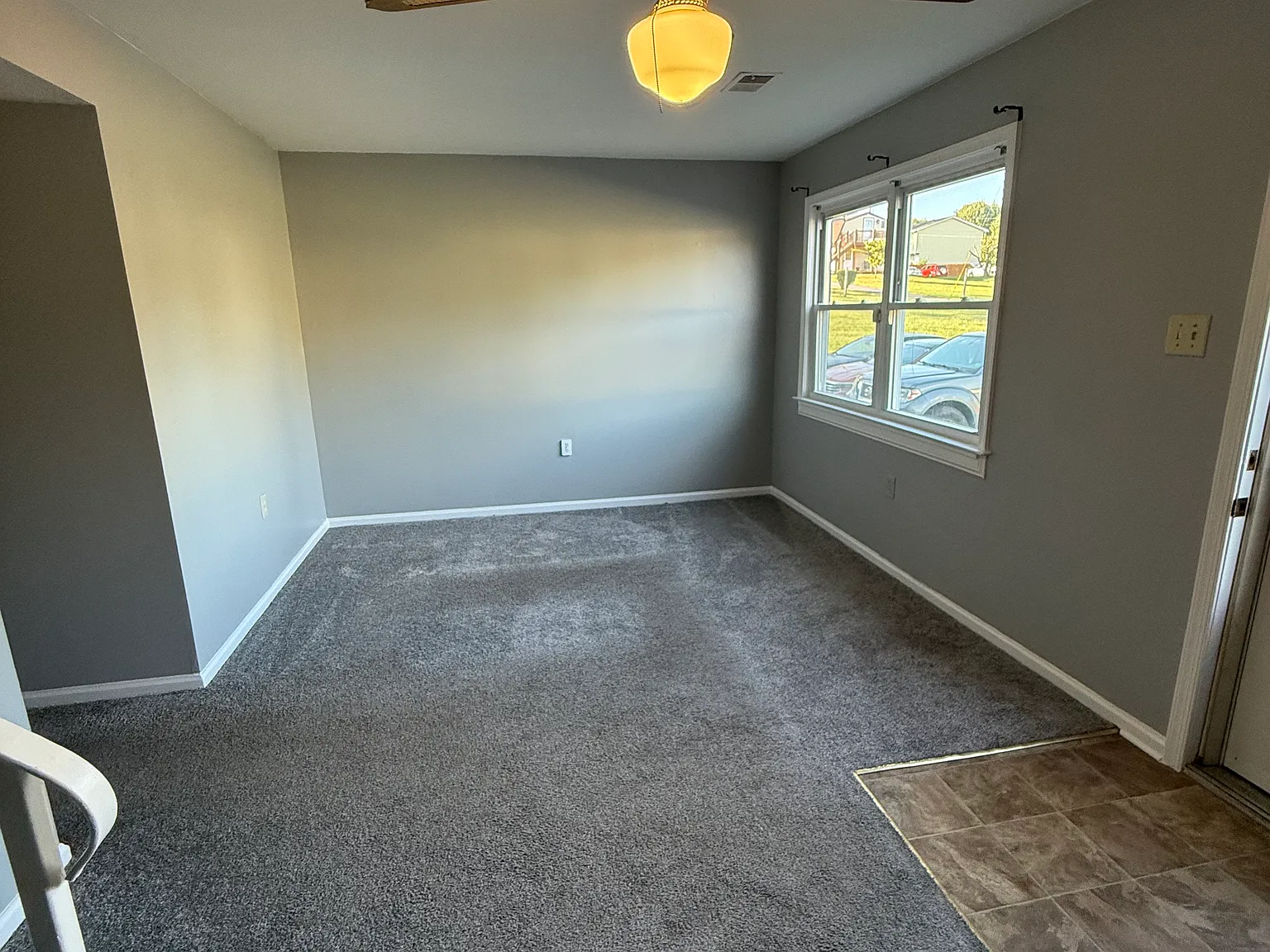 3 bed, 1100 sqft, $1,600 — Photo 2