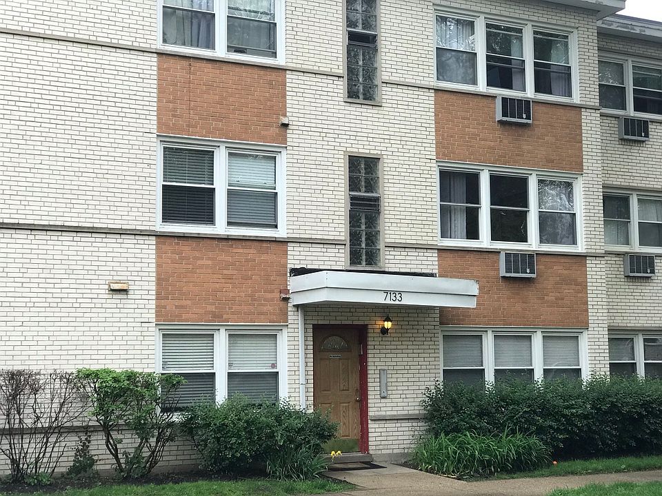 1st image of 7133 N Damen Ave Unit 2D