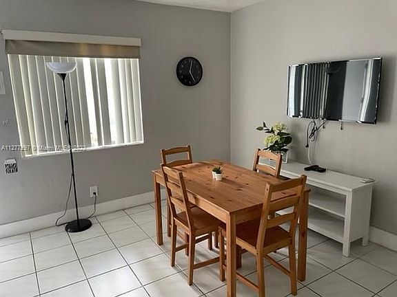 2nd image of 90 Isle Of Venice Dr APT 2