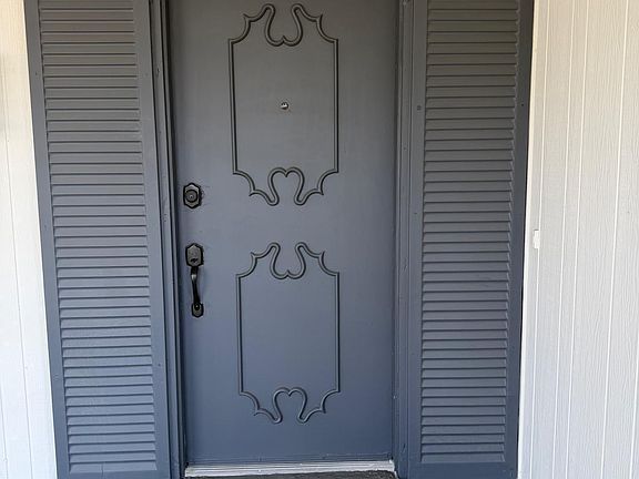 3rd image of 10922 W WELK Drive