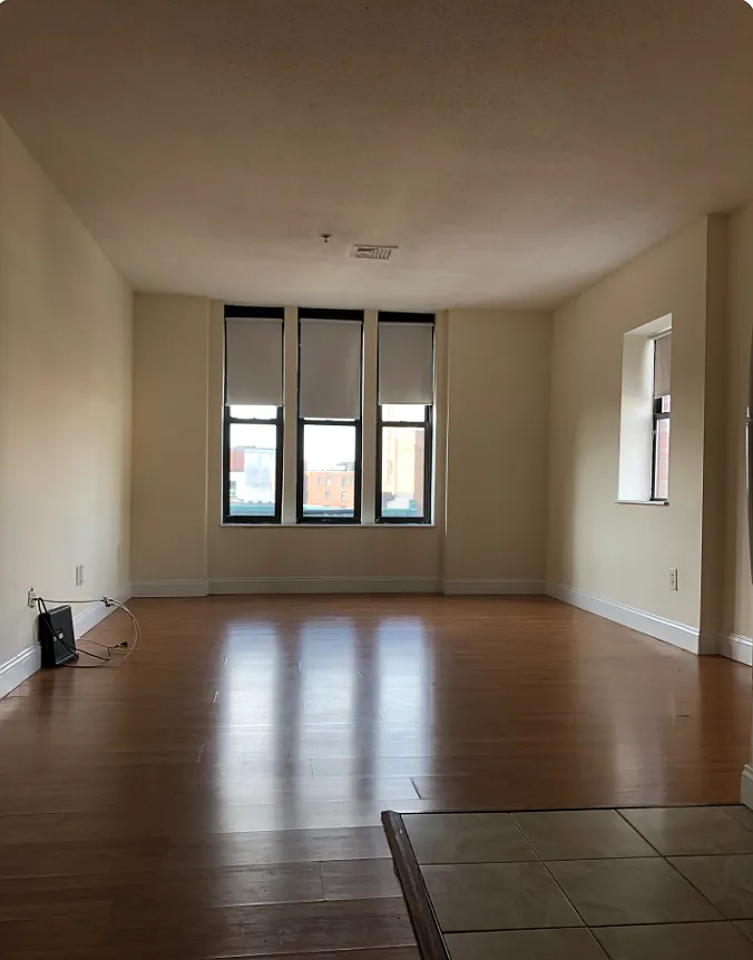 1 bed, $2,600 — Photo 4