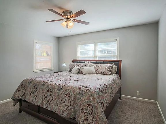 5th image of 3011 37th St