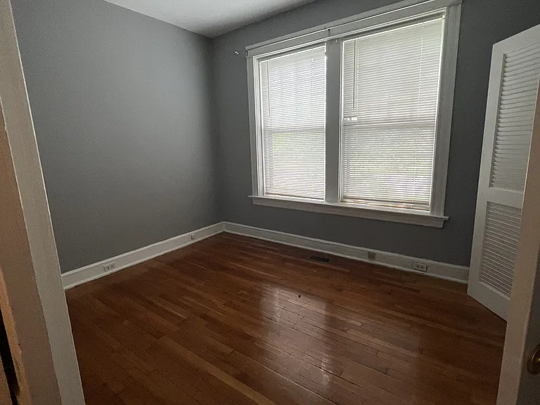 6041 Waterman Blvd — Photo 13