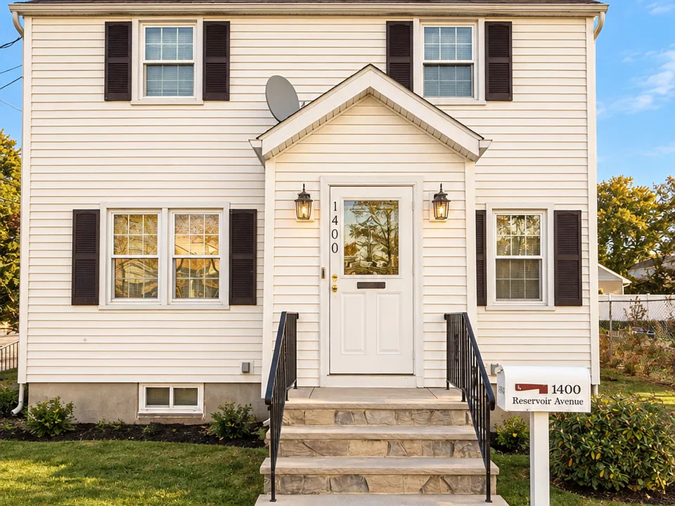 1400 Reservoir Ave