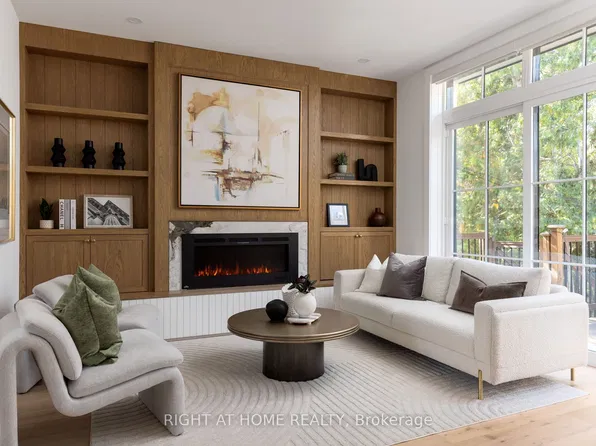 174 Cedric Ave, Toronto, ON M6C 3X8