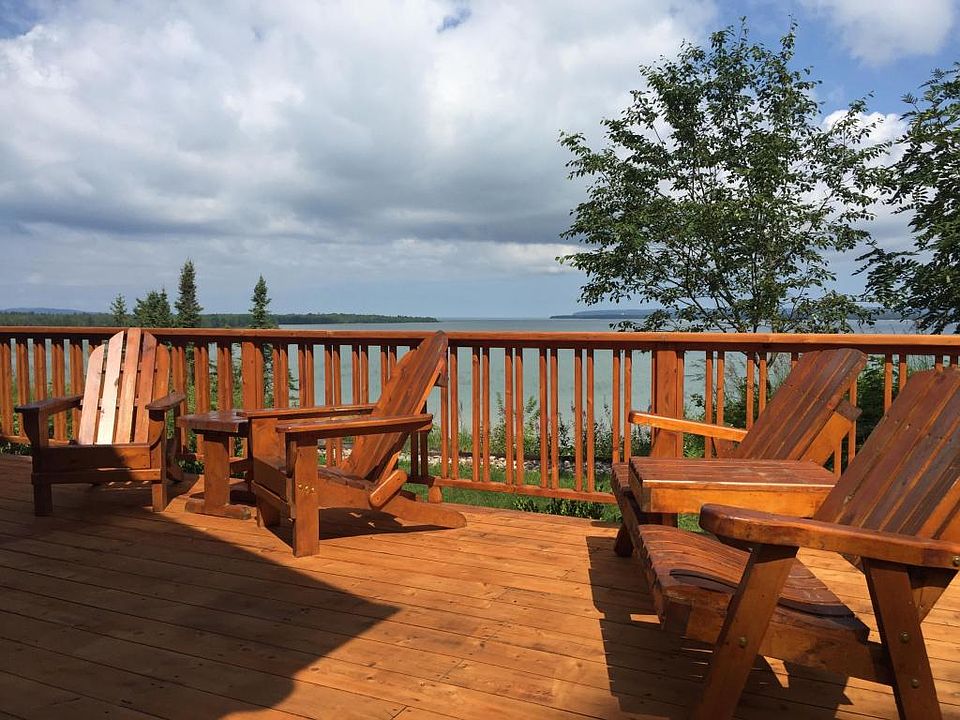 5234 Cedar Dr, Sault Sainte Marie, MI 49783 Zillow