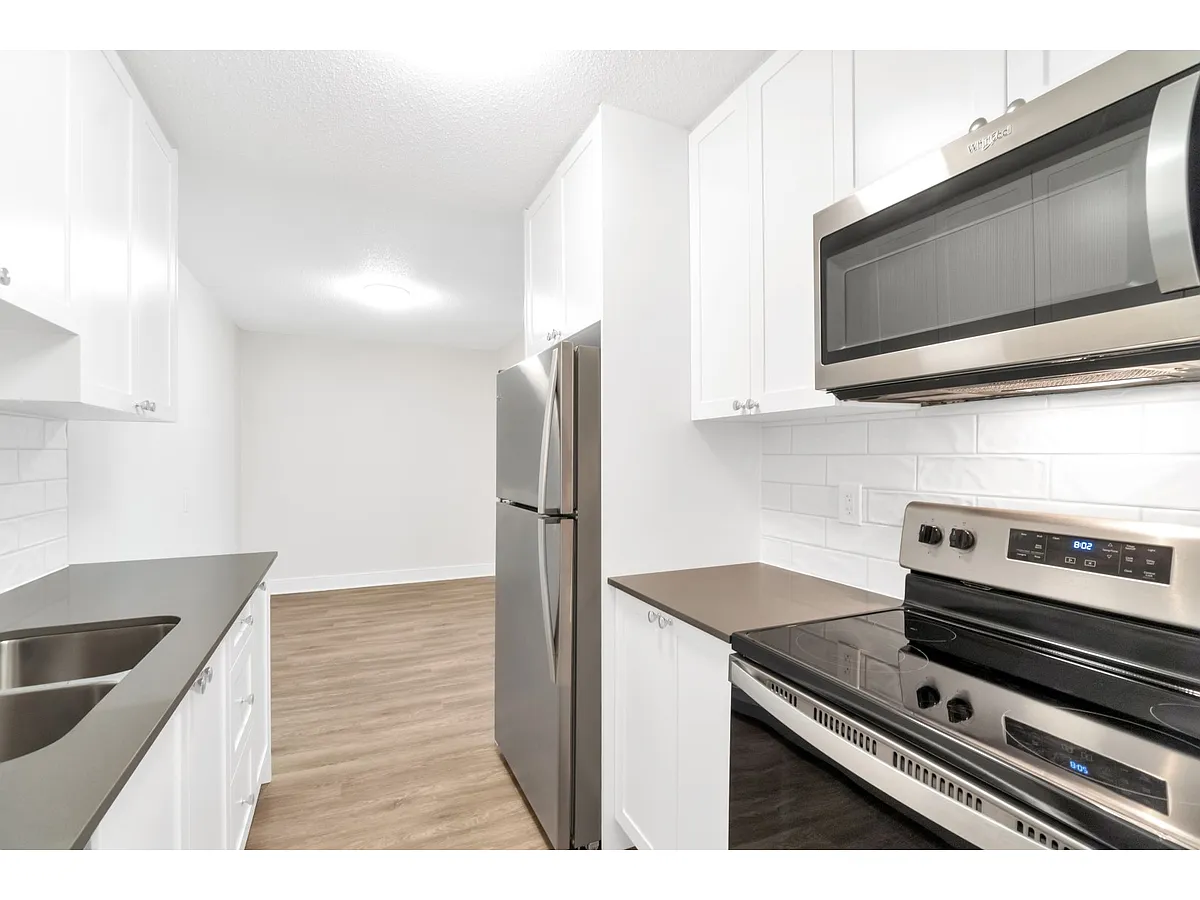 3868 Shelbourne St #1225063 photo 1