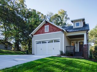 812 E 15th St, Charlotte, NC 28205