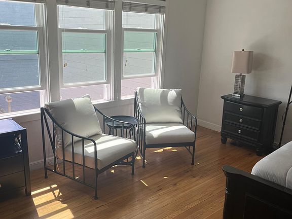 5th image of 403 29th St #6
