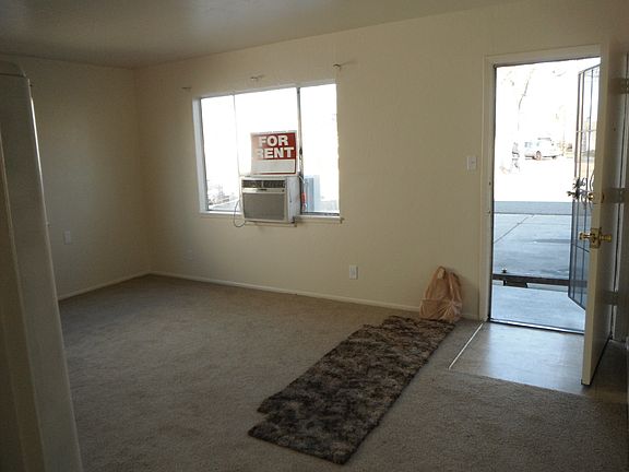Living room 2